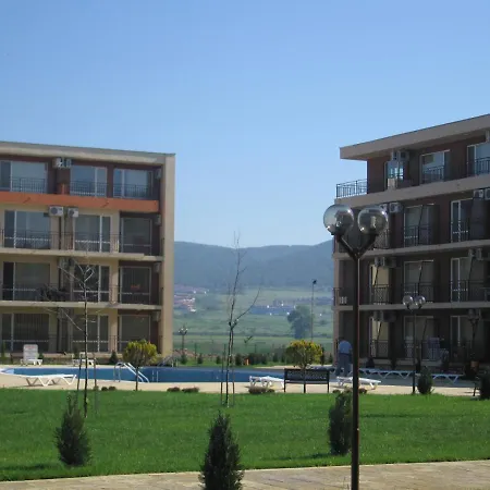 Appartement Private One-bedroom In Holiday Fort Club *